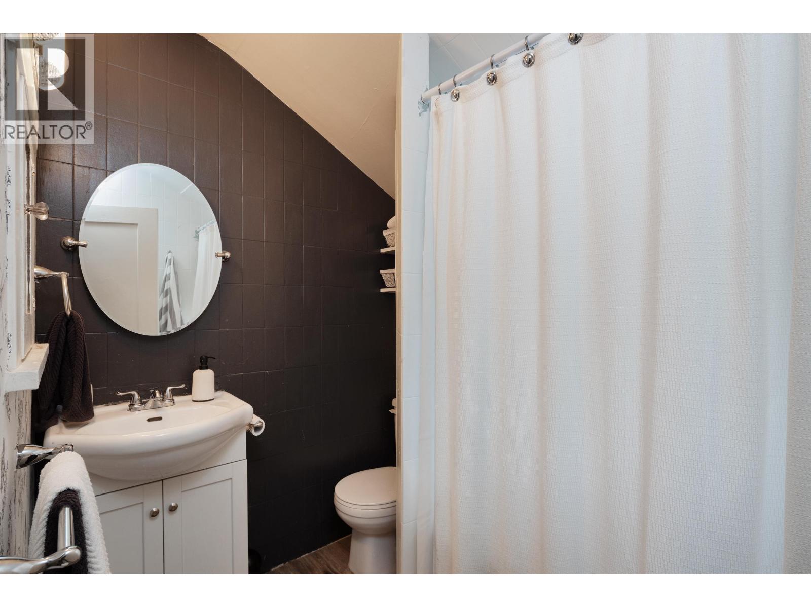 1325/27 Laburnum Street, Vancouver, British Columbia  V6J 3W4 - Photo 8 - R3039548