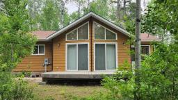Property: 11 Grand Pines Drive, Alexander RM, Manitoba
