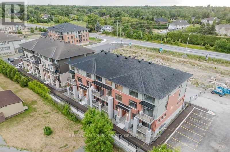 609 Silhouette Private, Ottawa, Ontario  K2J 7J8 - Photo 2 - X12358255