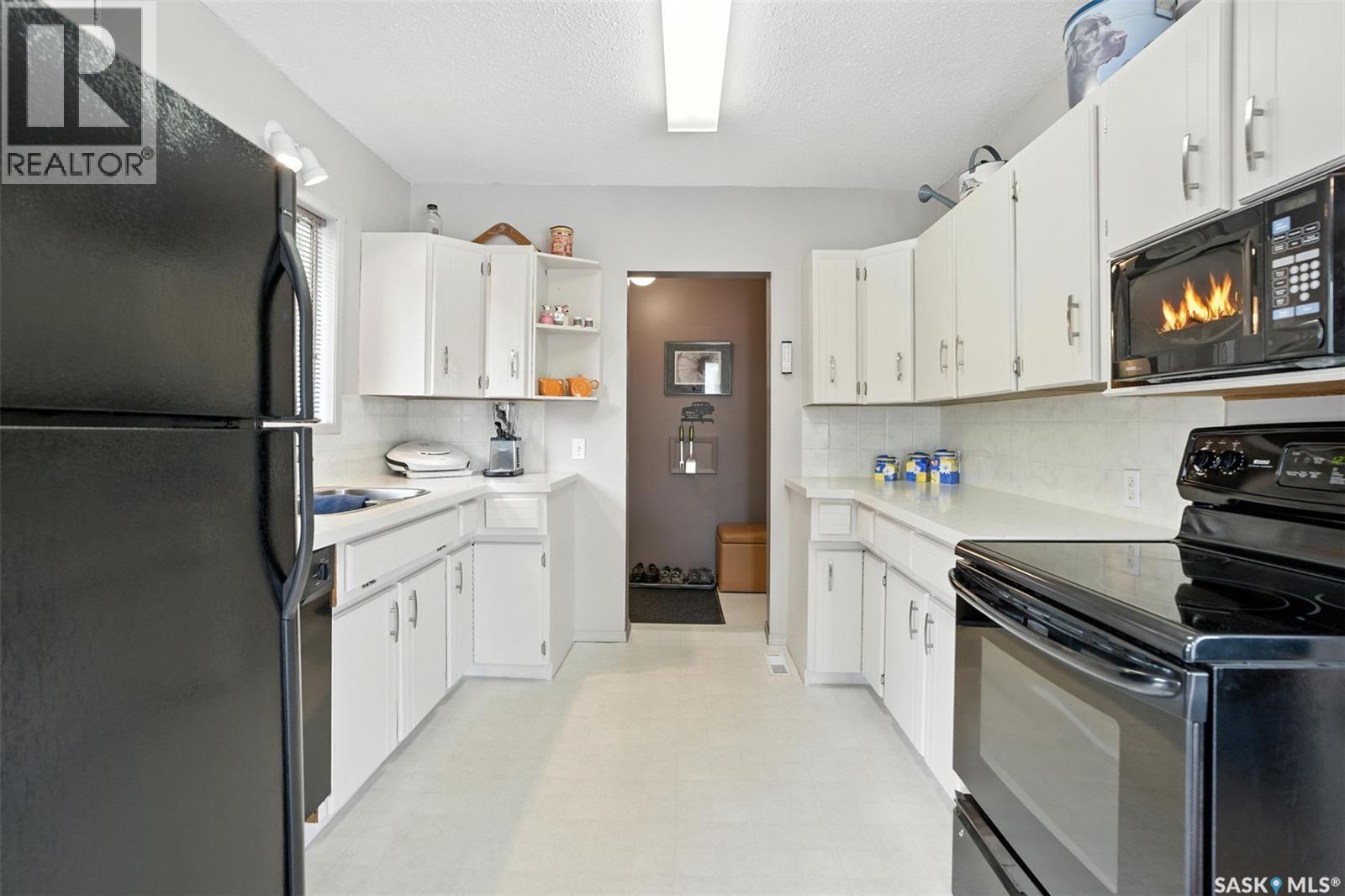208 Albert Street, Manitou Beach, Saskatchewan  S0K 4T1 - Photo 7 - SK016352