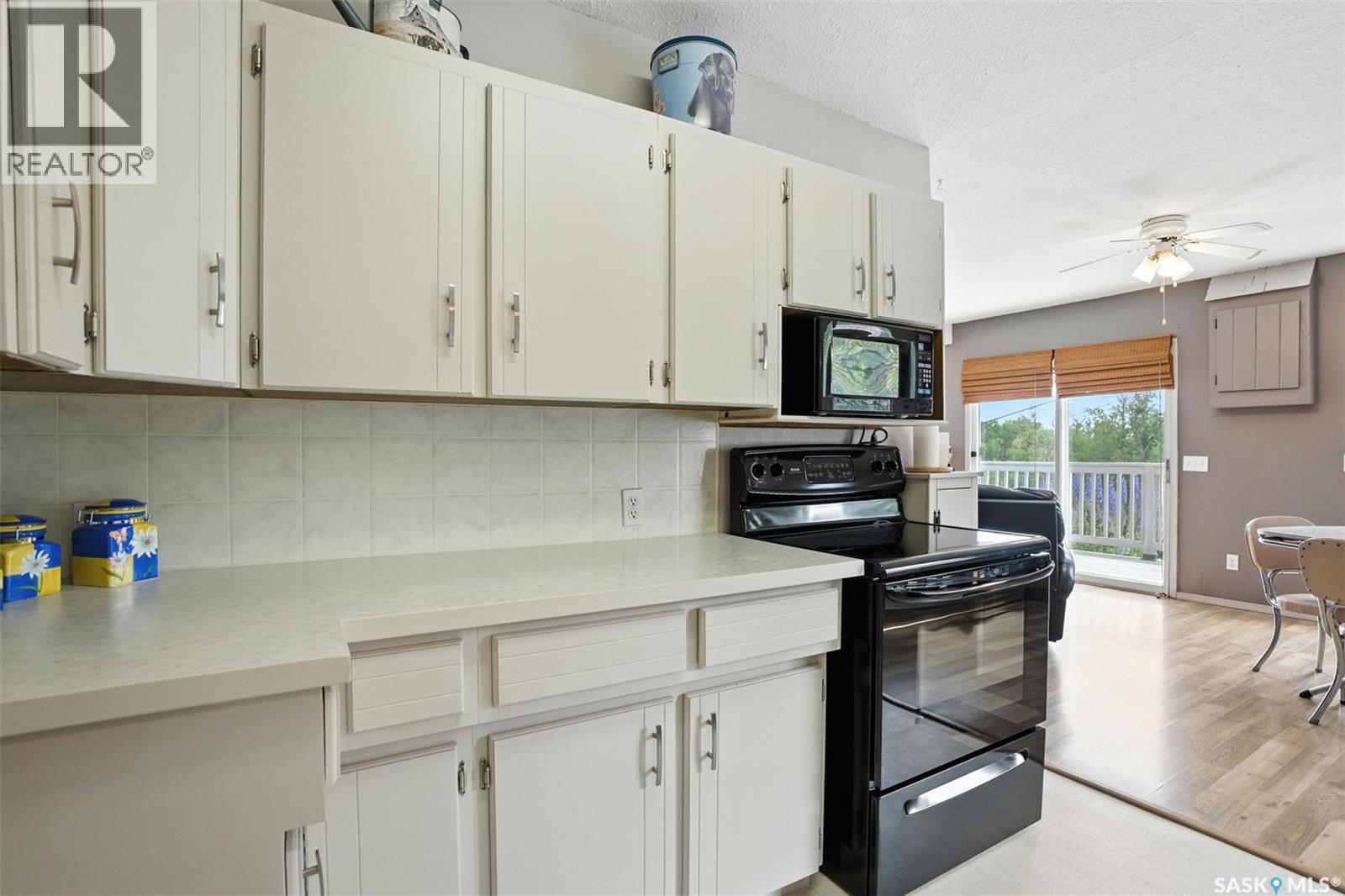 208 Albert Street, Manitou Beach, Saskatchewan  S0K 4T1 - Photo 8 - SK016352