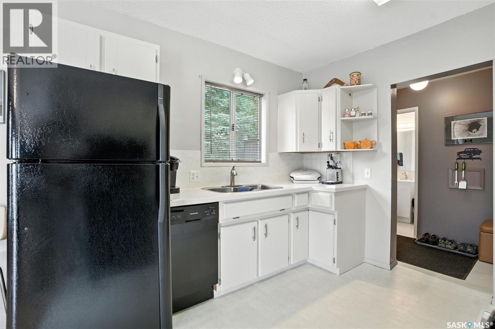 208 Albert Street, Manitou Beach, Saskatchewan  S0K 4T1 - Photo 9 - SK016352