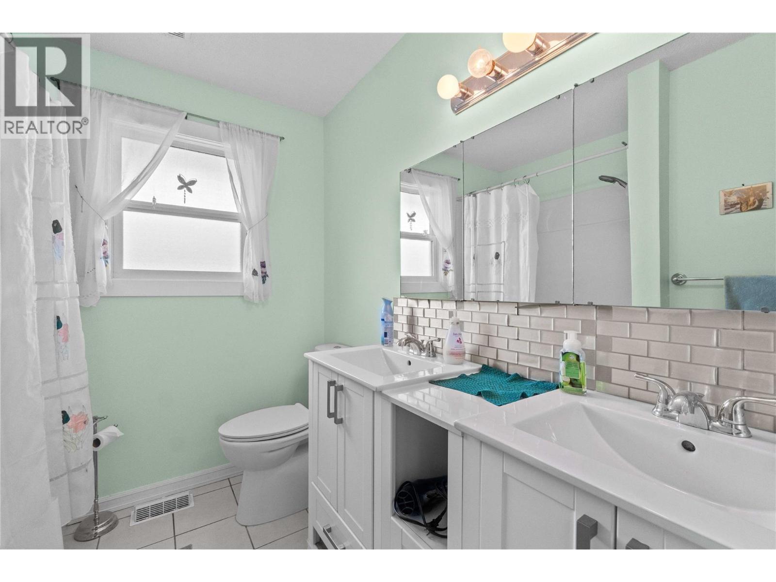 616 Decosmos Road, Vernon, British Columbia  V1B 3A9 - Photo 20 - 10358754