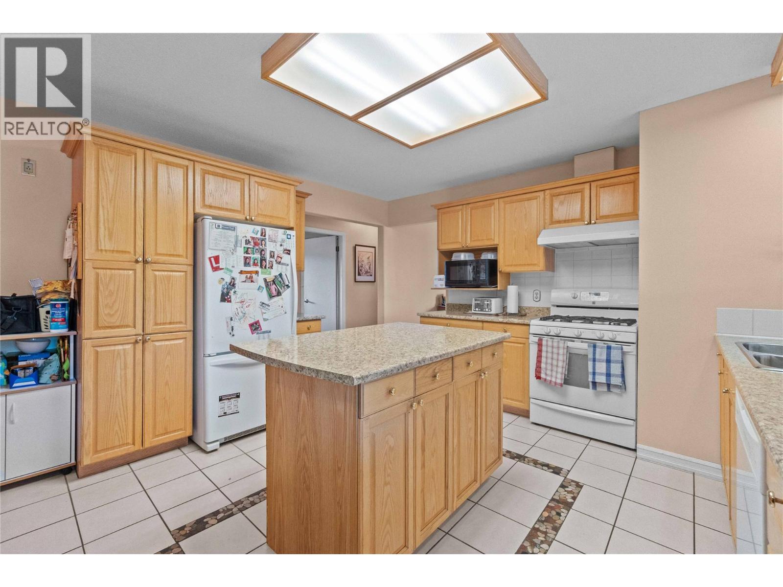 616 Decosmos Road, Vernon, British Columbia  V1B 3A9 - Photo 17 - 10358754