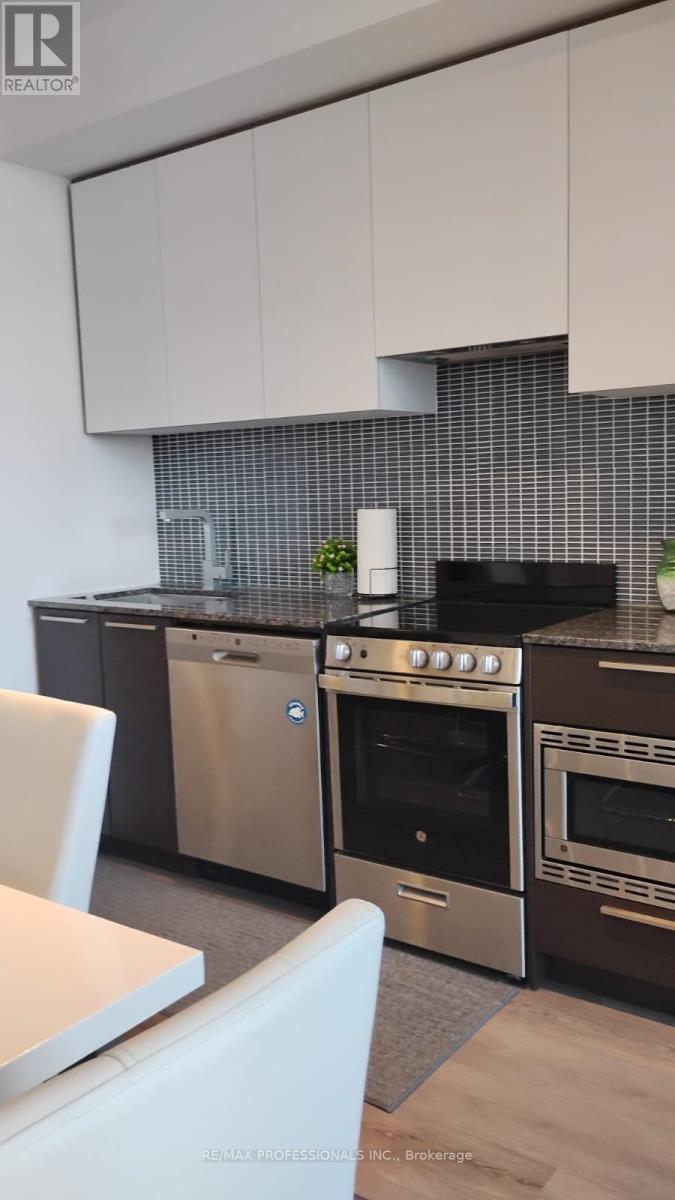504 - 4208 Dundas Street W, Toronto (Edenbridge-Humber Valley), Ontario  M8X 0B1 - Photo 7 - W12358248
