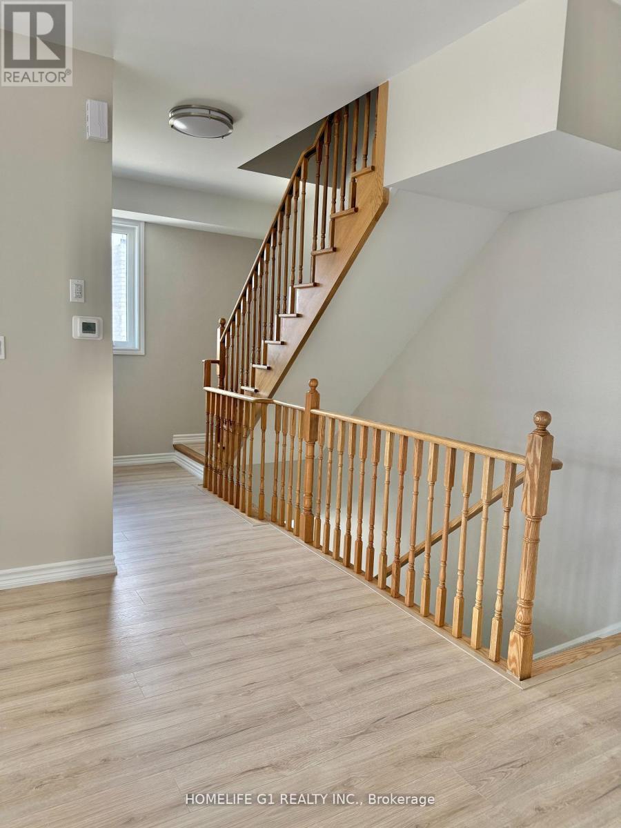 61 Springdale Avenue, Caledon, Ontario  L7C 4L6 - Photo 10 - W12358258