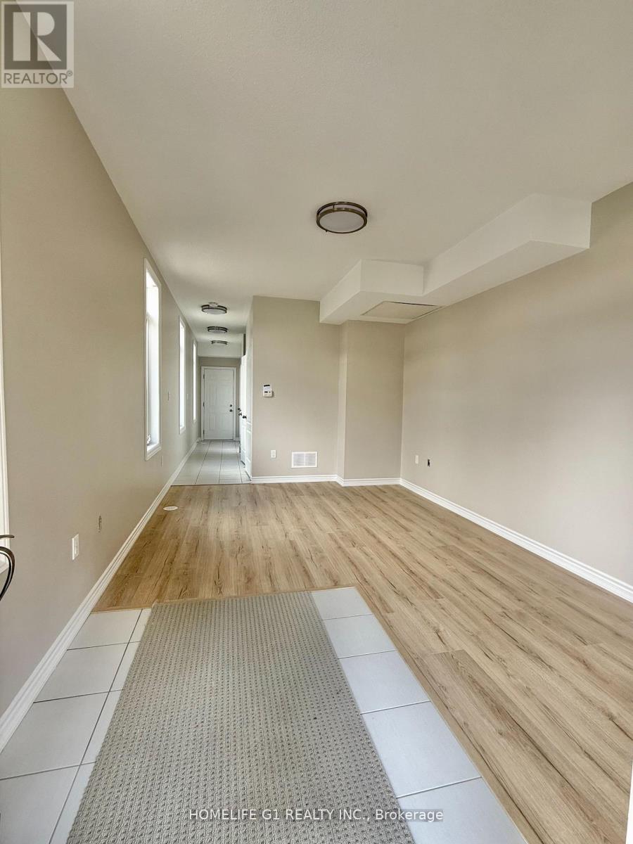 61 Springdale Avenue, Caledon, Ontario  L7C 4L6 - Photo 2 - W12358258