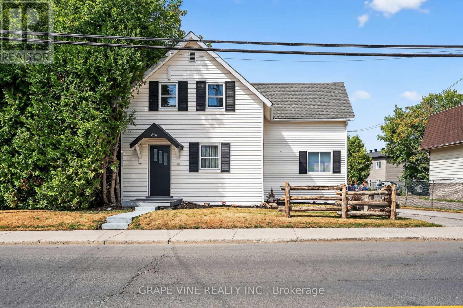 814 LAURIER STREET, Clarence-Rockland, Ontario