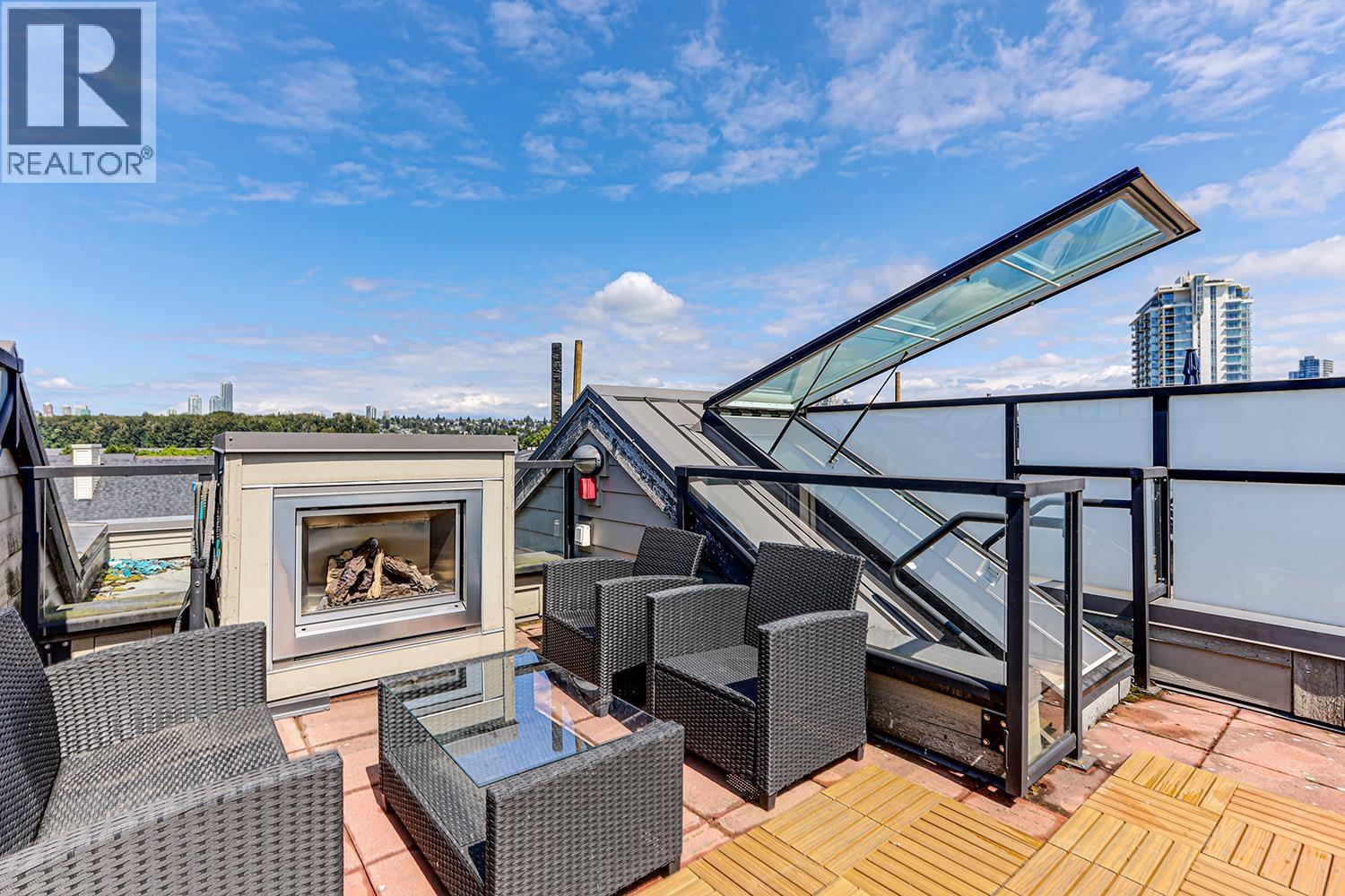 5 230 SALTER STREET, New Westminster, British Columbia