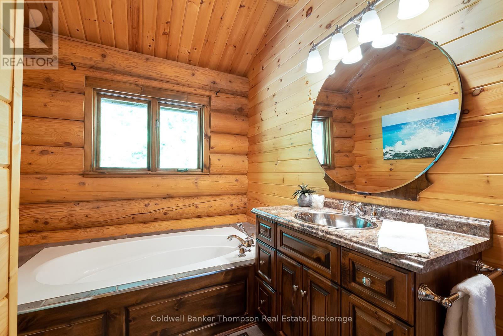 778 Big Island, Huntsville, Ontario  P1H 2J2 - Photo 31 - X12358278