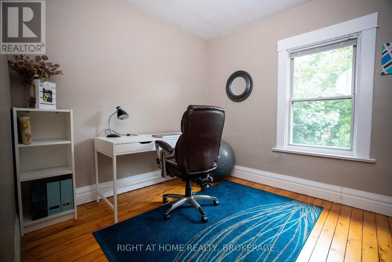 88 Chaplin Avenue, St. Catharines, Ontario  L2R 2E7 - Photo 17 - X12358318