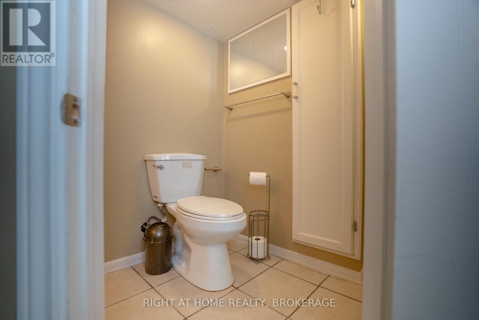 88 Chaplin Avenue, St. Catharines, Ontario  L2R 2E7 - Photo 37 - X12358318