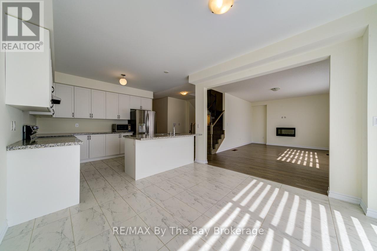 163 Rosanne Circle, Wasaga Beach, Ontario  L9Z 0N1 - Photo 14 - S12358314