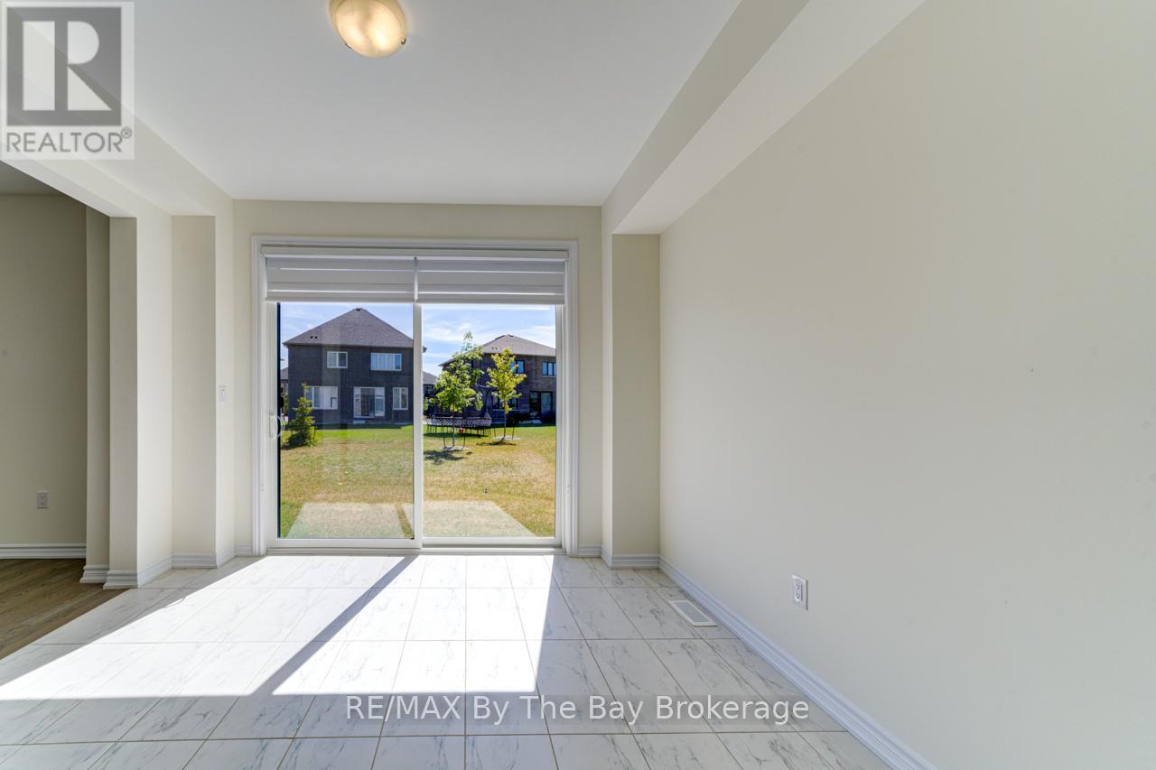 163 Rosanne Circle, Wasaga Beach, Ontario  L9Z 0N1 - Photo 15 - S12358314