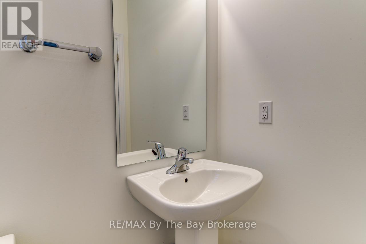 163 Rosanne Circle, Wasaga Beach, Ontario  L9Z 0N1 - Photo 25 - S12358314