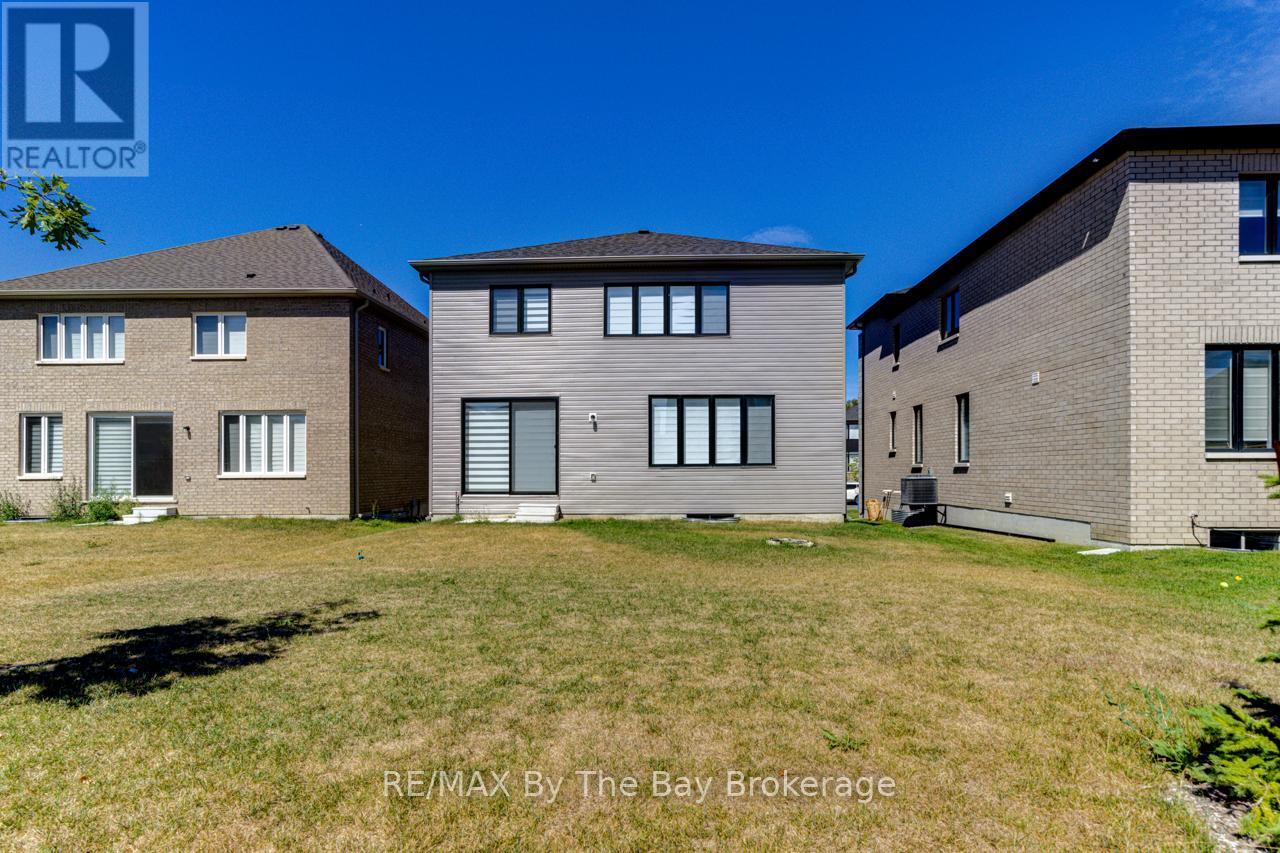 163 Rosanne Circle, Wasaga Beach, Ontario  L9Z 0N1 - Photo 47 - S12358314