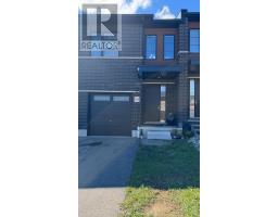 928 ROBERT FERRIE DRIVE, Kitchener, Ontario