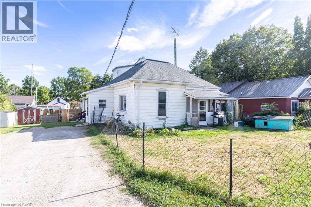 48 Sovereen Street, Delhi, Ontario  N4B 1L5 - Photo 1 - 40761158