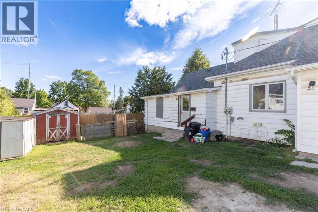 48 Sovereen Street, Delhi, Ontario  N4B 1L5 - Photo 4 - 40761158