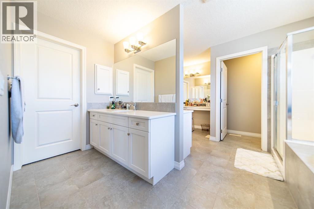 98 Mahogany Passage Se, Calgary, Alberta  T3M 2K4 - Photo 21 - A2250341