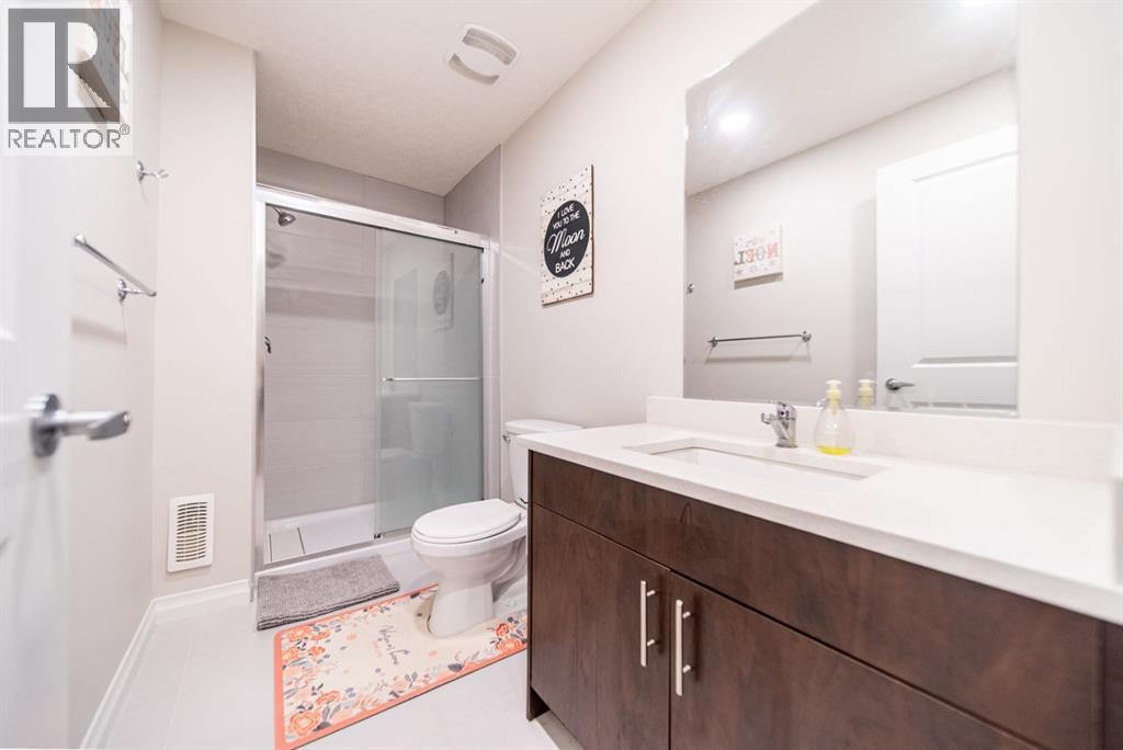 98 Mahogany Passage Se, Calgary, Alberta  T3M 2K4 - Photo 35 - A2250341