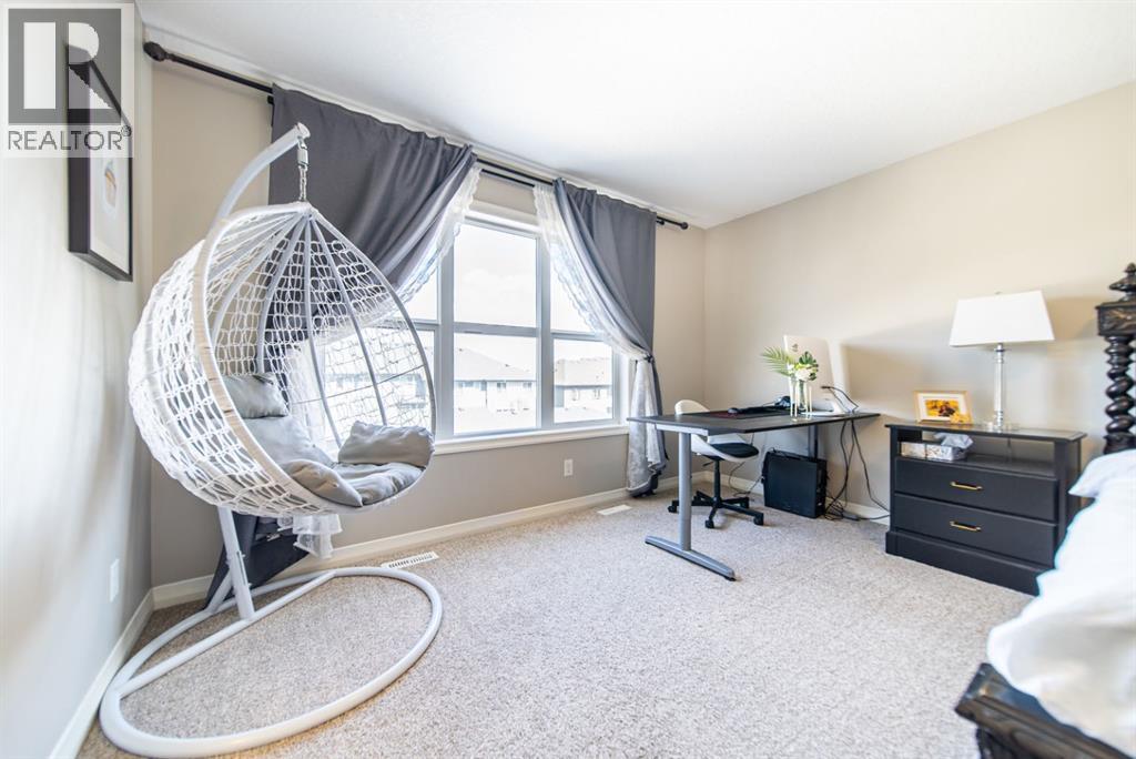 98 Mahogany Passage Se, Calgary, Alberta  T3M 2K4 - Photo 19 - A2250341