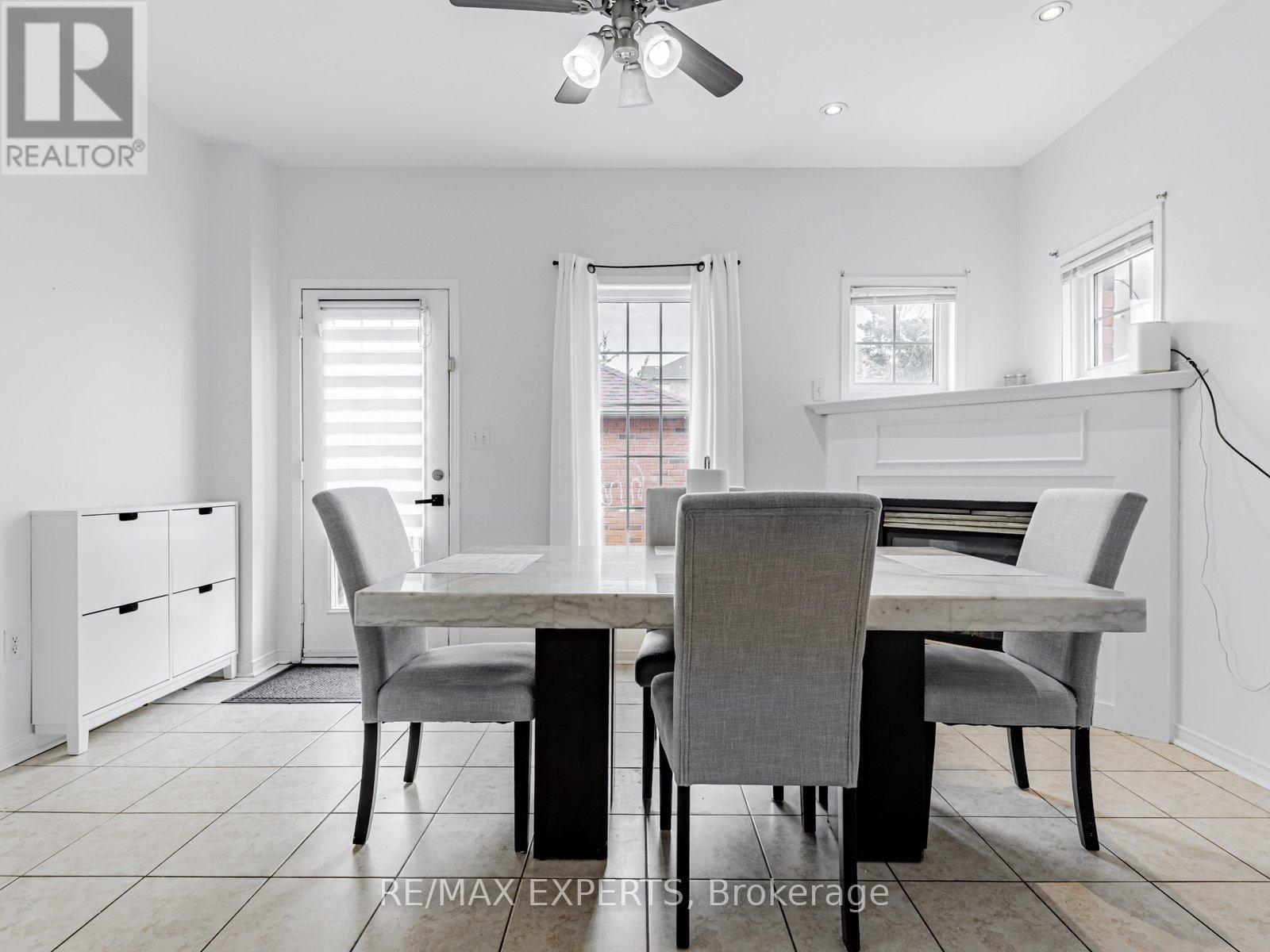 63 Rainbow Valley Crescent, Markham, Ontario  L6E 1M2 - Photo 12 - N12358293