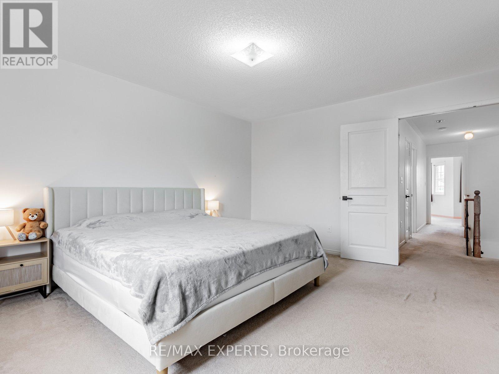 63 Rainbow Valley Crescent, Markham, Ontario  L6E 1M2 - Photo 18 - N12358293
