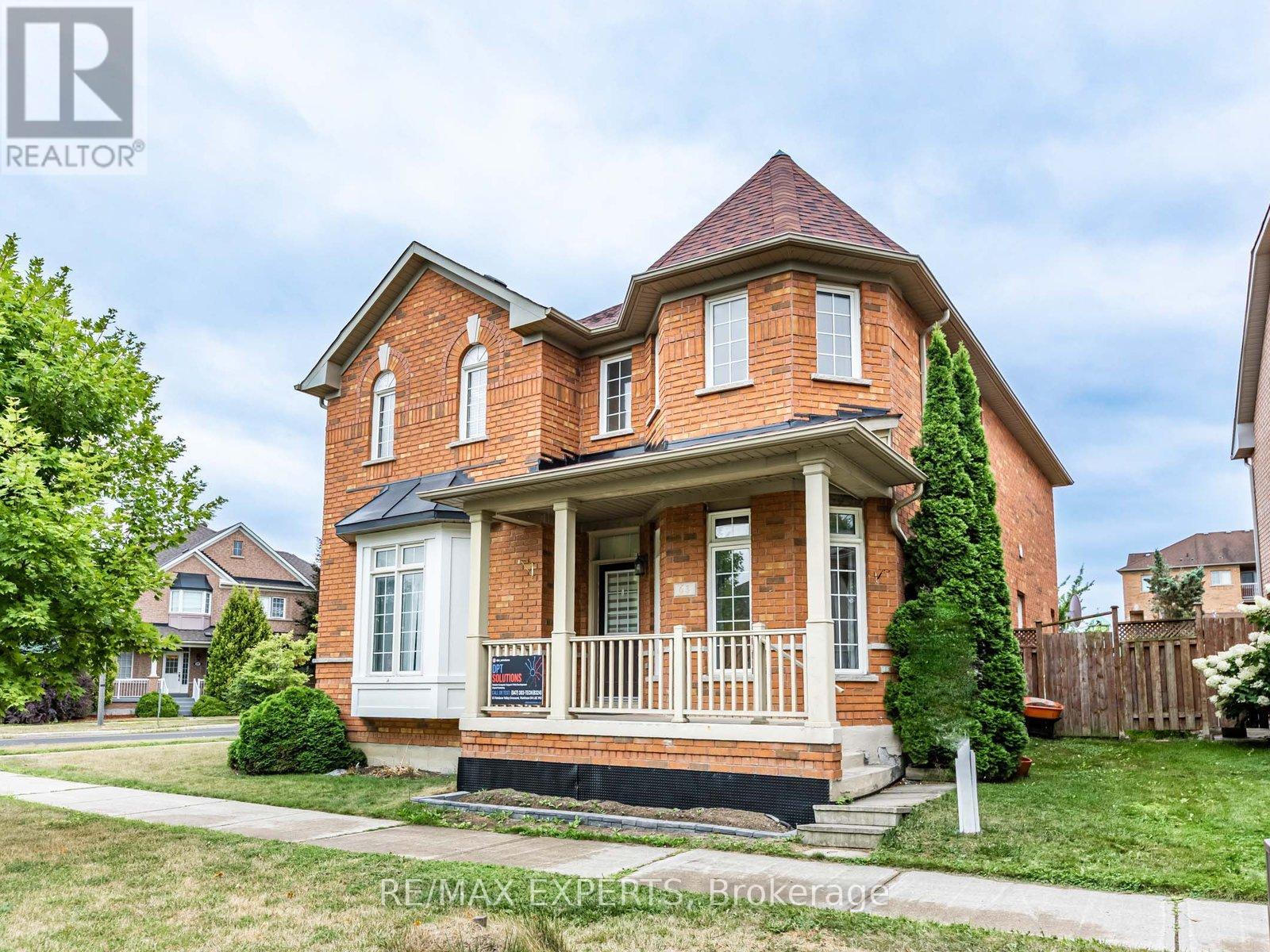 Property at 63 RAINBOW VALLEY CRESCENT image 2
