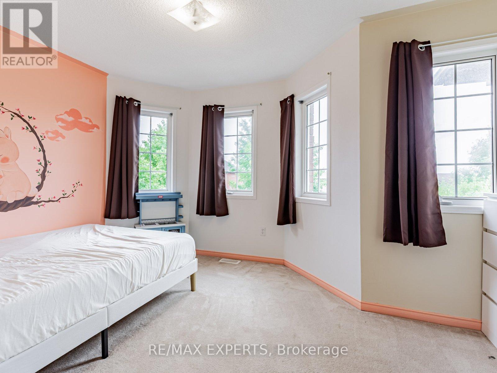 63 Rainbow Valley Crescent, Markham, Ontario  L6E 1M2 - Photo 22 - N12358293