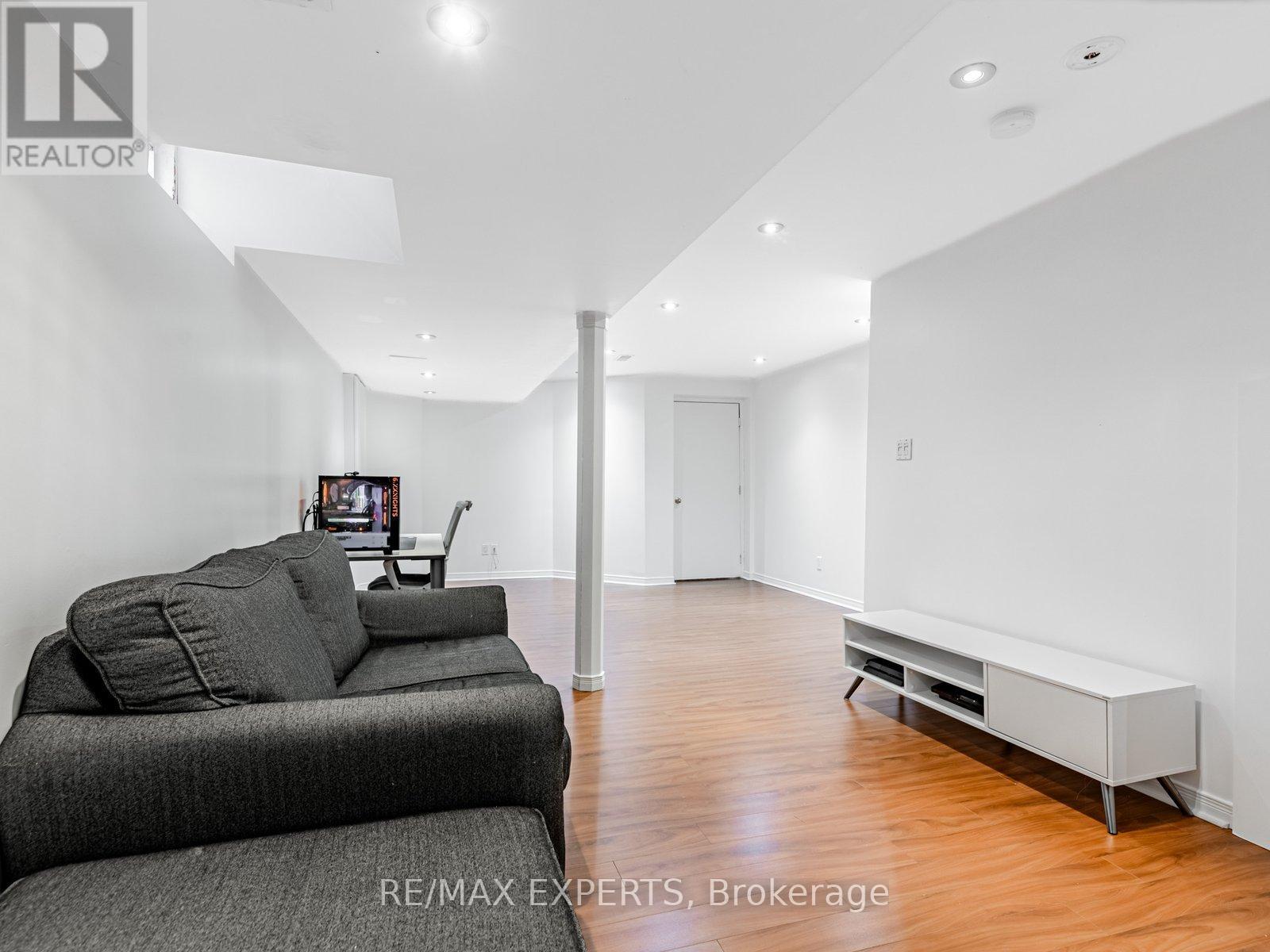 63 Rainbow Valley Crescent, Markham, Ontario  L6E 1M2 - Photo 29 - N12358293