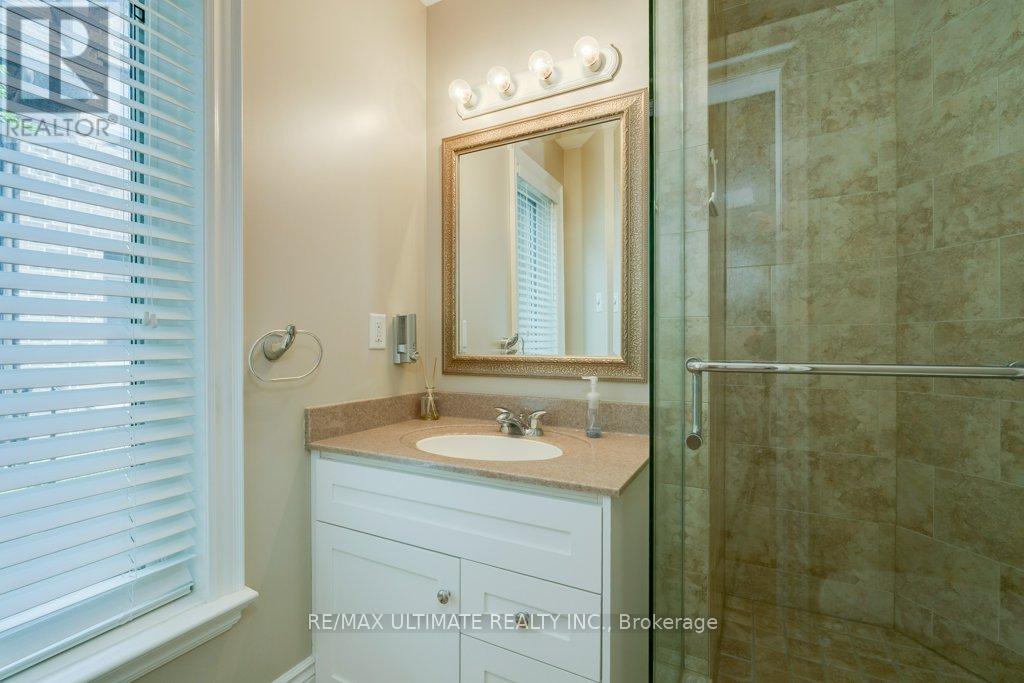 5737 Lakeshore Road, Whitchurch-Stouffville, Ontario  L4A 7X3 - Photo 10 - N12358301
