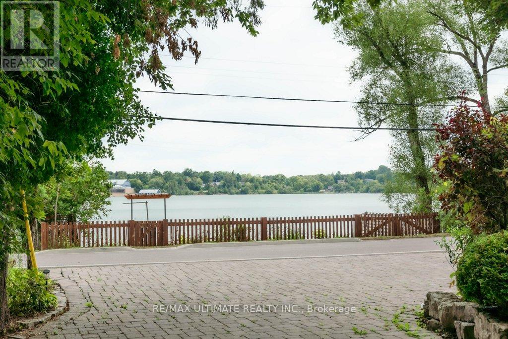 5737 Lakeshore Road, Whitchurch-Stouffville, Ontario  L4A 7X3 - Photo 48 - N12358301