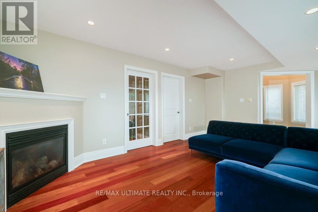 Property at 5737 LAKESHORE ROAD image 5