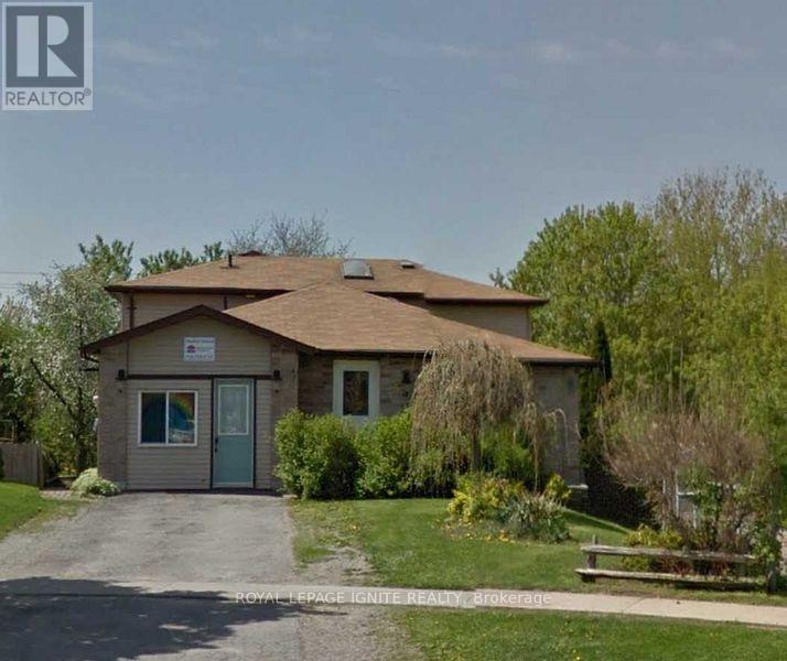 ROOM #1 - 65 HICKLING TRAIL, Barrie, Ontario