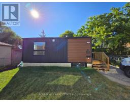 R - 12 Smallwood Drive, Toronto (Downsview-Roding-Cfb), Ca