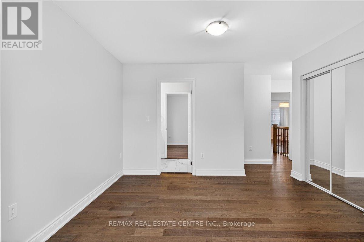 980 Clark Boulevard, Milton, Ontario  L9T 6P6 - Photo 33 - W12358309