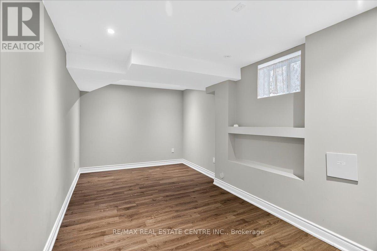 980 Clark Boulevard, Milton, Ontario  L9T 6P6 - Photo 38 - W12358309