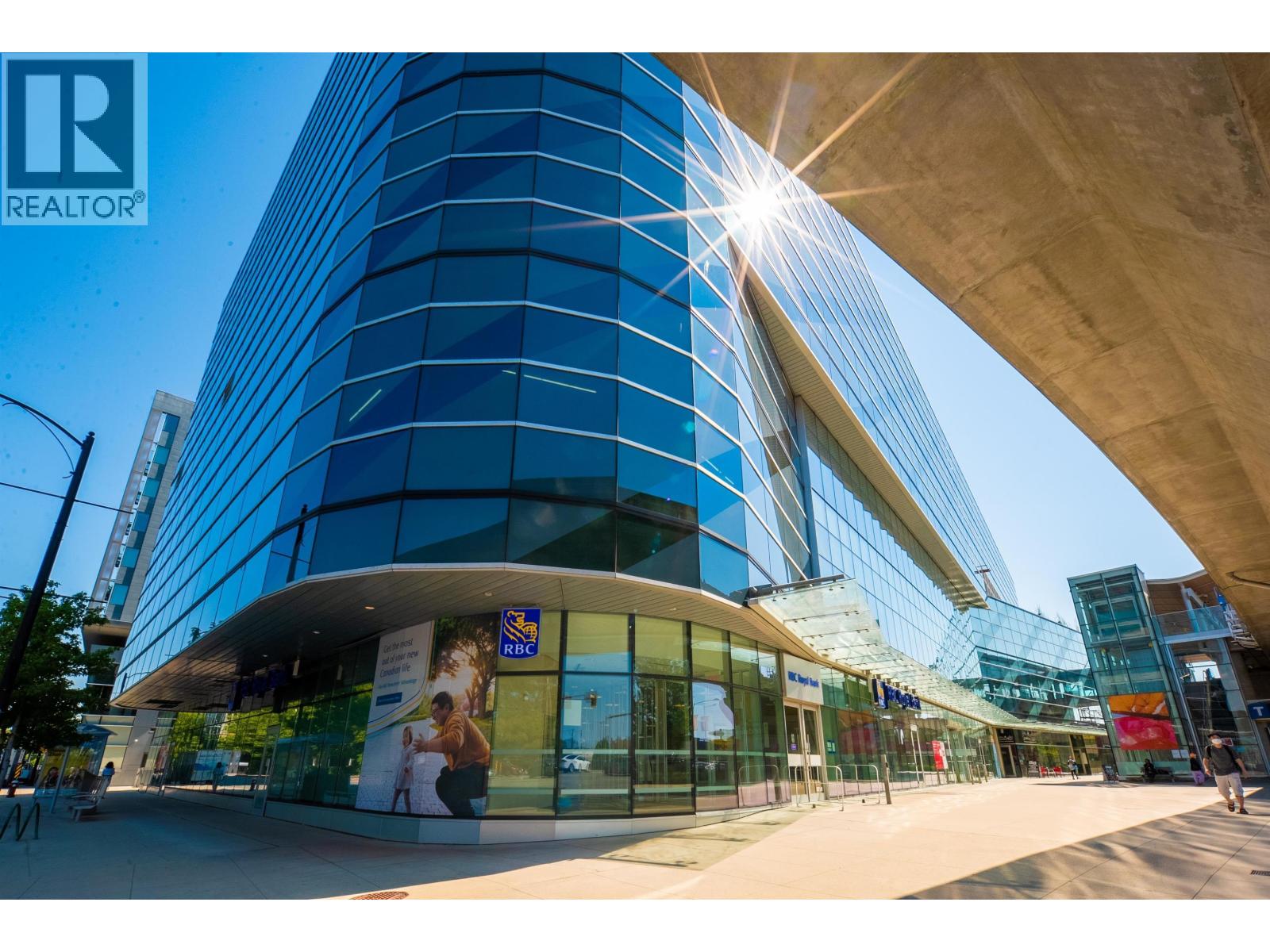 2295 4000 NO 3 ROAD, Richmond, British Columbia