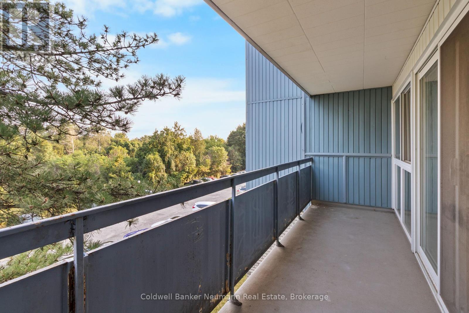 301 - 105 Conroy Crescent, Guelph (Dovercliffe Park/old University), Ontario  N1G 2V5 - Photo 10 - X12358346