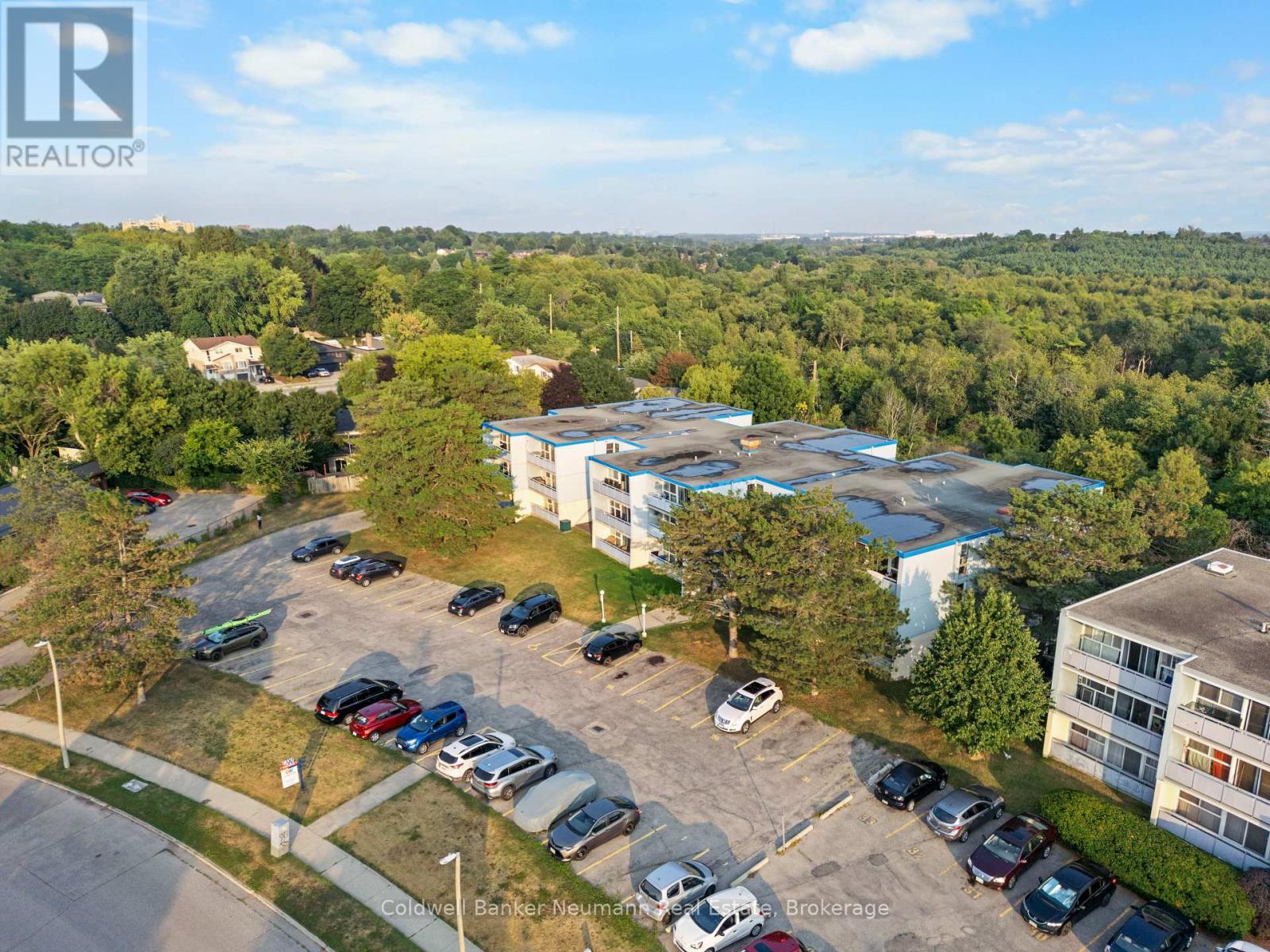 301 - 105 Conroy Crescent, Guelph (Dovercliffe Park/old University), Ontario  N1G 2V5 - Photo 14 - X12358346