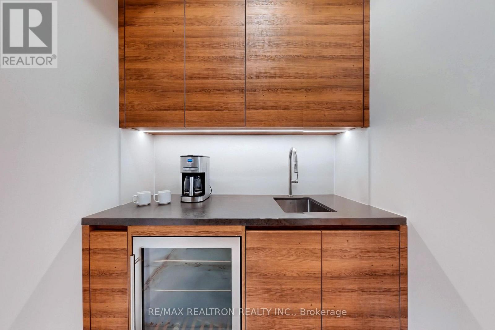 103 Bevdale Road, Toronto, Ontario  M2R 1L8 - Photo 19 - C12358336