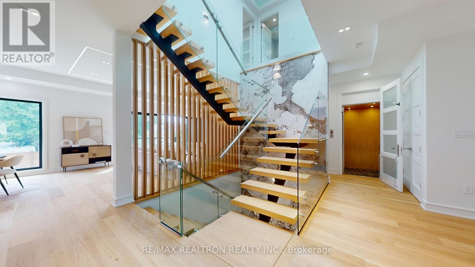 Property at 103 BEVDALE ROAD image 3