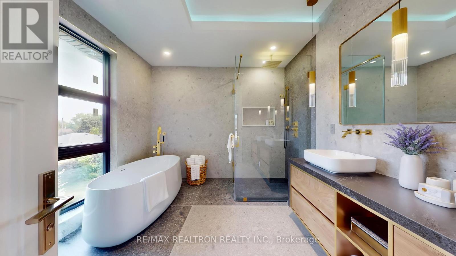 103 Bevdale Road, Toronto, Ontario  M2R 1L8 - Photo 37 - C12358336