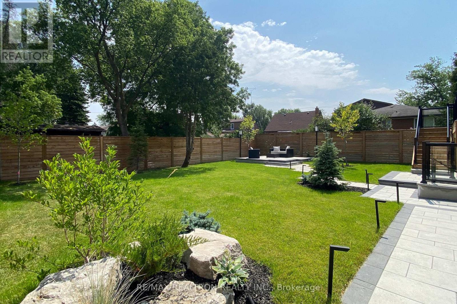 103 Bevdale Road, Toronto, Ontario  M2R 1L8 - Photo 46 - C12358336
