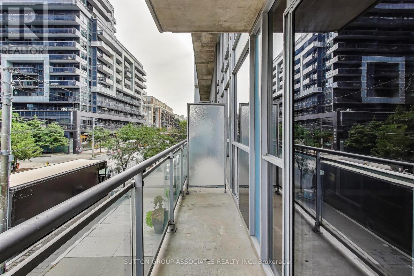213 - 1029 King Street W, Toronto (Niagara), Ontario  M6K 3M9 - Photo 10 - C12358348