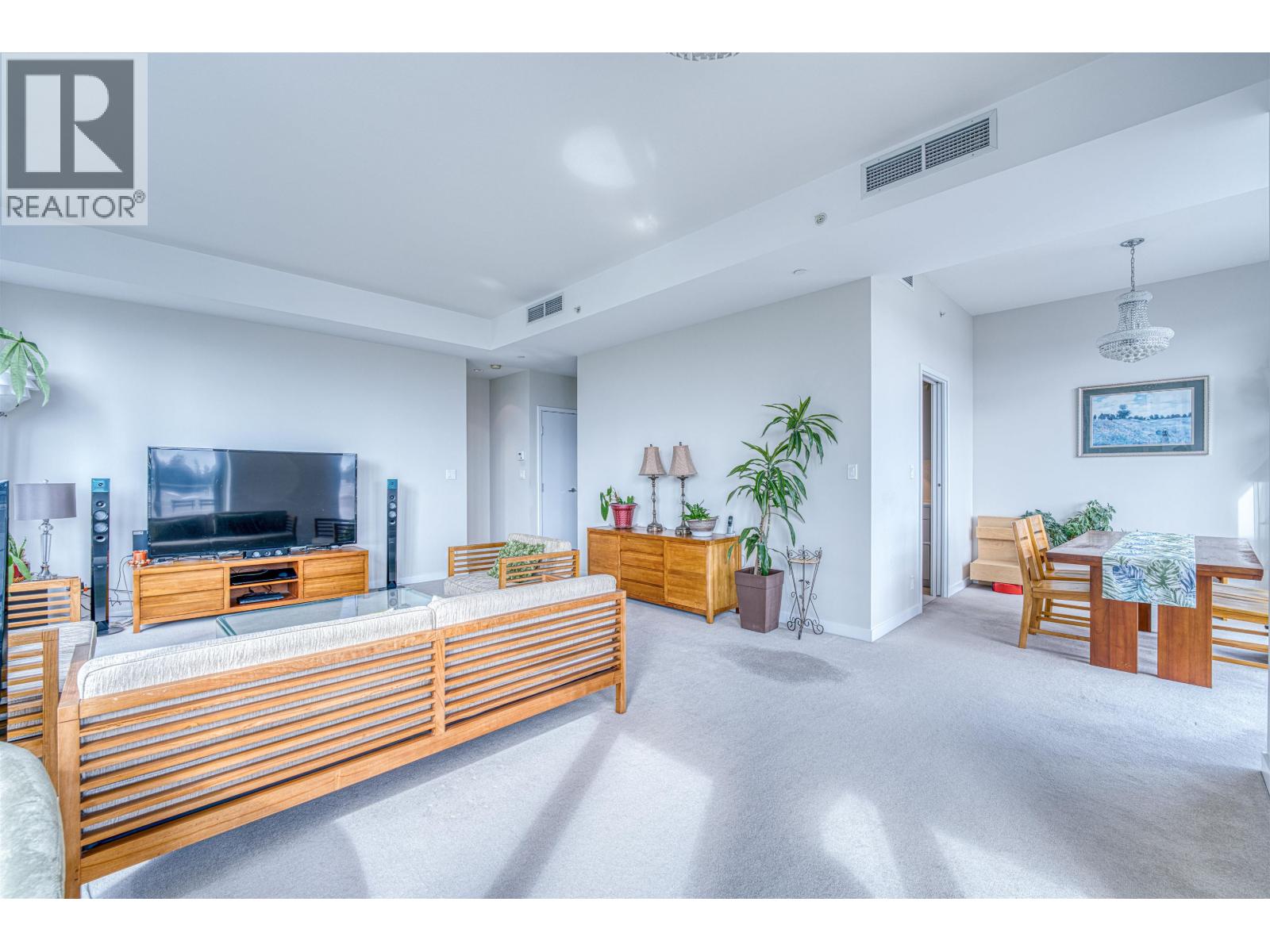 308 5199 Brighouse Way, Richmond, British Columbia  V7C 0A7 - Photo 6 - R3038197