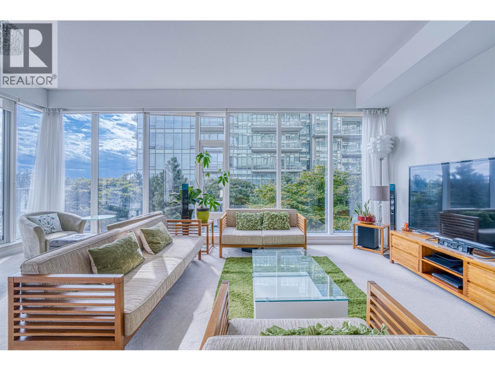 308 5199 Brighouse Way, Richmond, British Columbia  V7C 0A7 - Photo 4 - R3038197