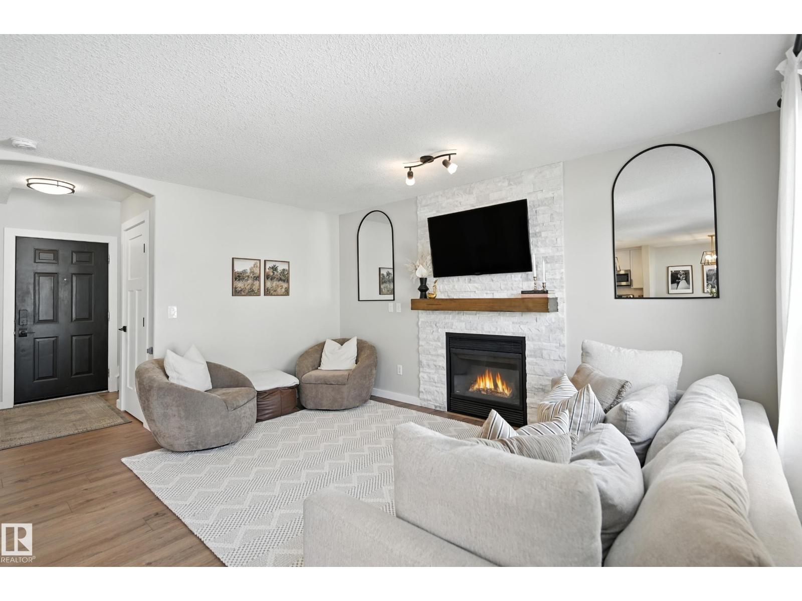 30 Westwood Ln, Fort Saskatchewan, Alberta  T8L 4N6 - Photo 6 - E4454162