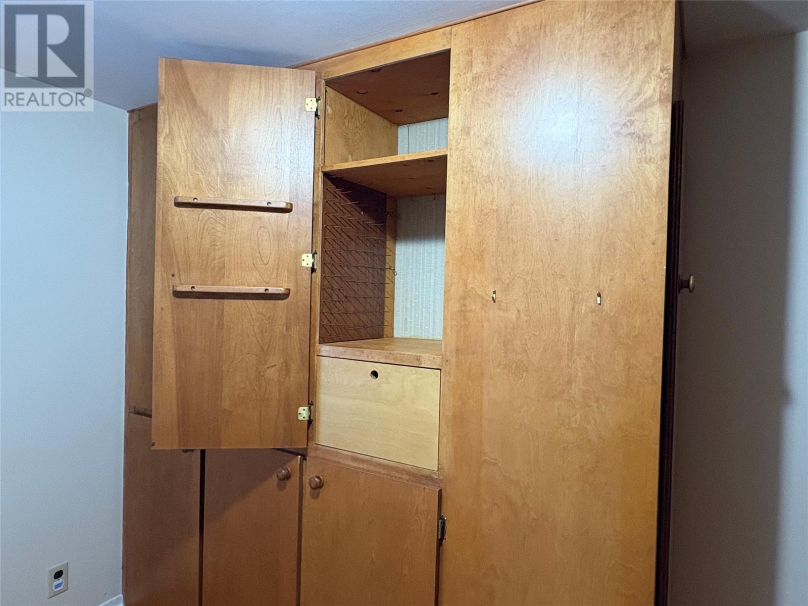 55 West Street, Stephenville, Newfoundland & Labrador  A2N 1E1 - Photo 31 - 1289530